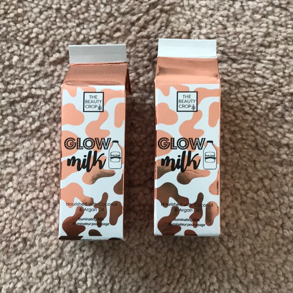 Glow milk nourished with coconut & argan oil